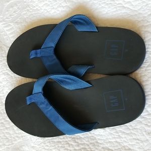 GAP SANDALS